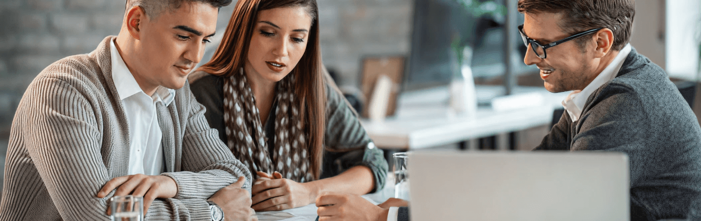 Ажлын байр, хүний нөөц